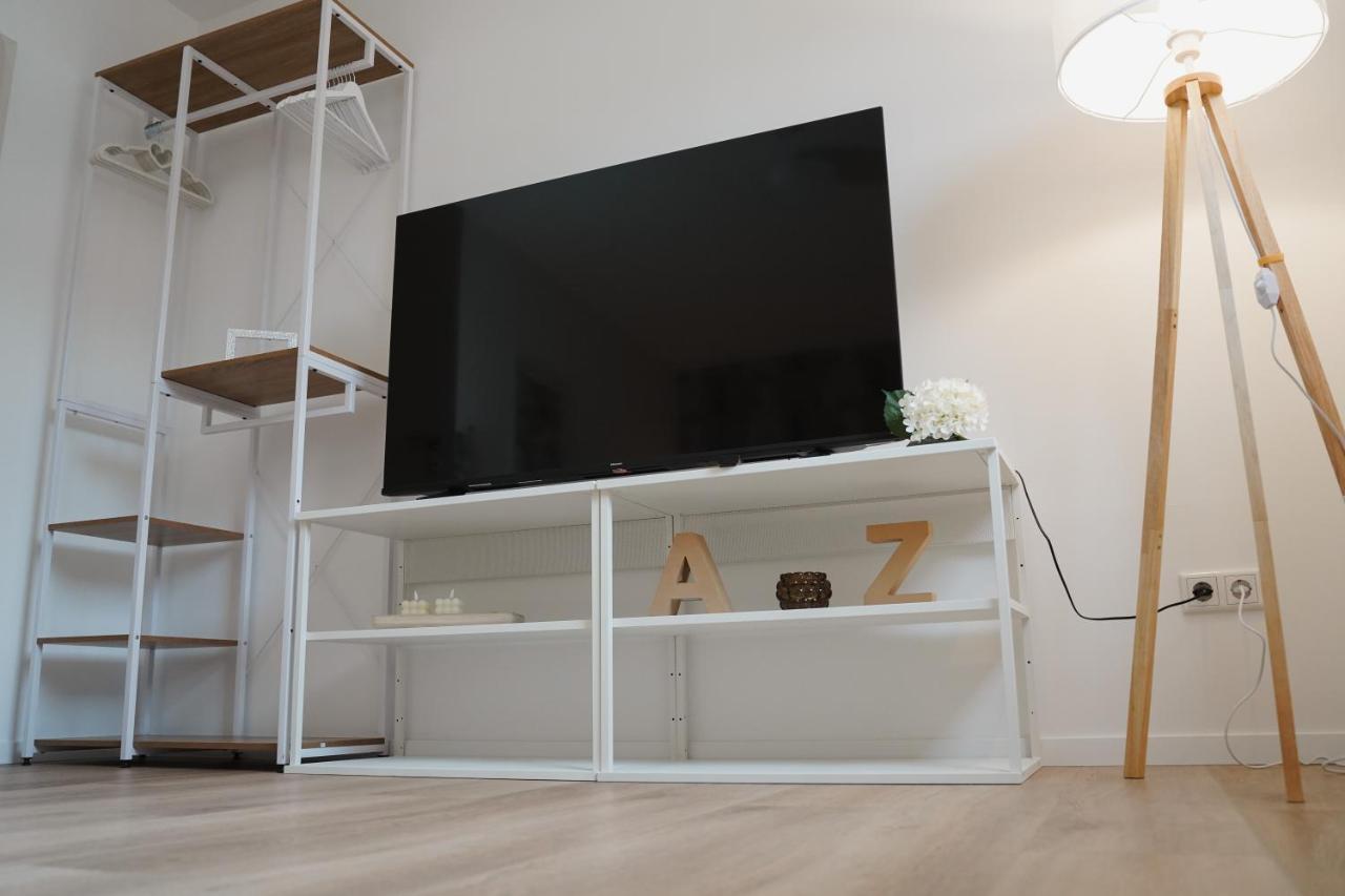 Kamin, Parkplatz, Balkon, Stilvolles Zuhause,Grosszuegig Apartamento Paderborn Exterior foto