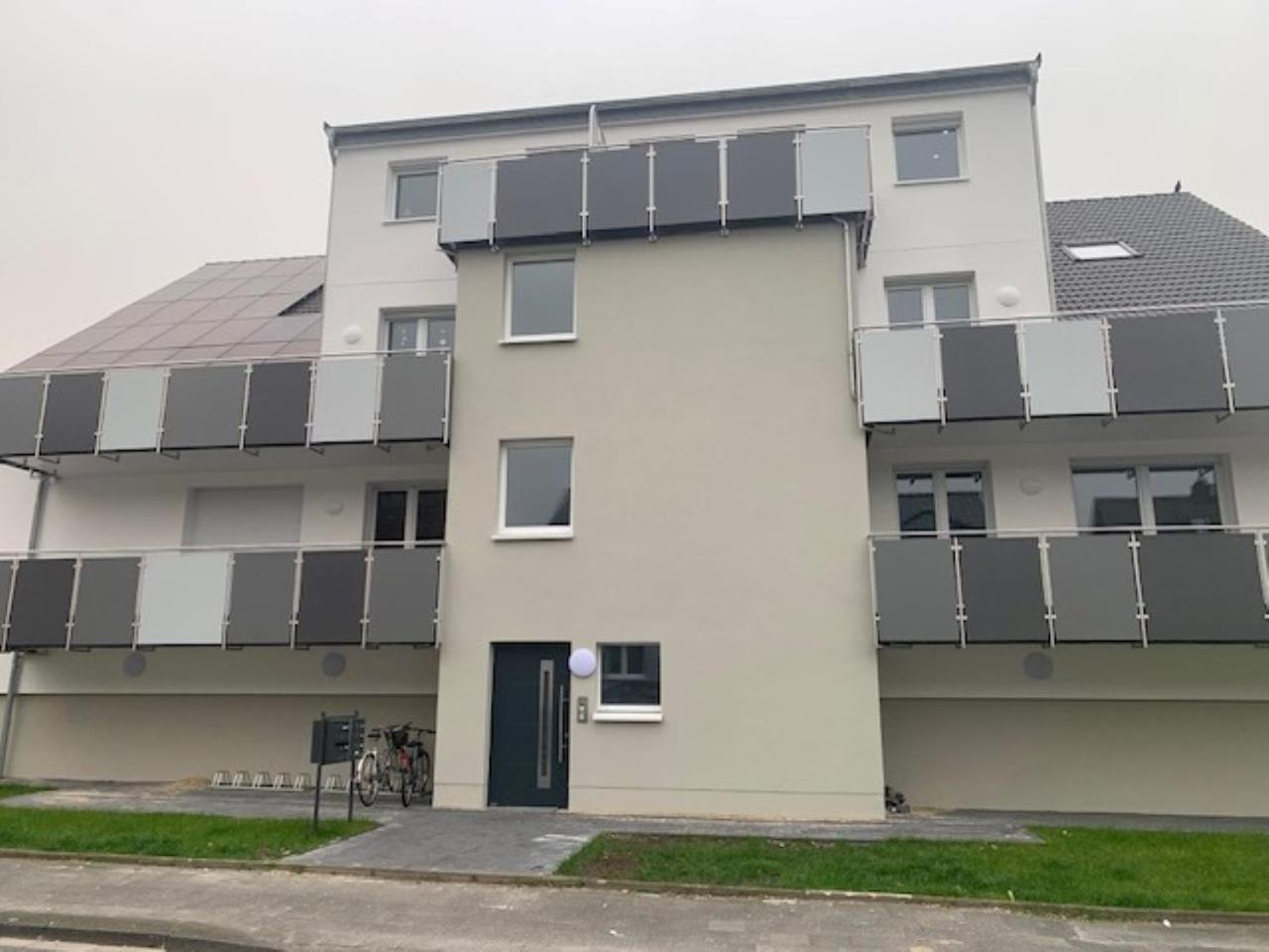 Kamin, Parkplatz, Balkon, Stilvolles Zuhause,Grosszuegig Apartamento Paderborn Exterior foto